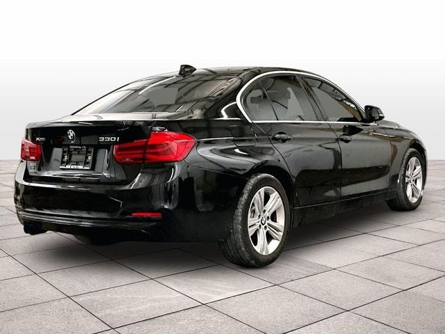 2018 BMW 3 Series 330i xDrive
