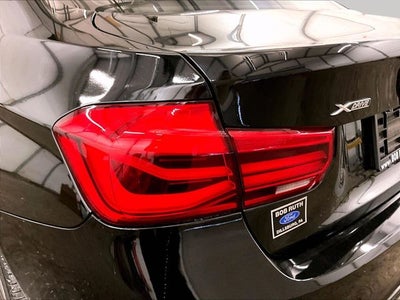 2018 BMW 3 Series 330i xDrive