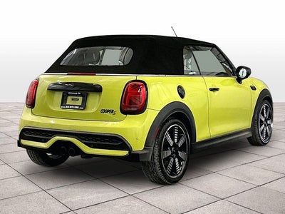 2022 MINI Cooper S Iconic
