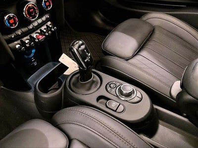 2022 MINI Cooper S Iconic