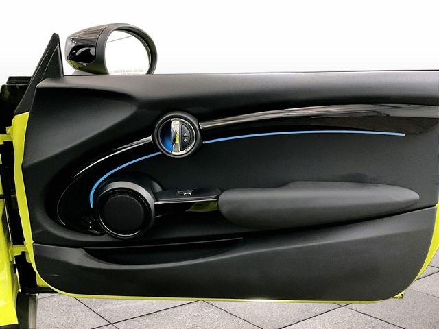 2022 MINI Cooper S Iconic