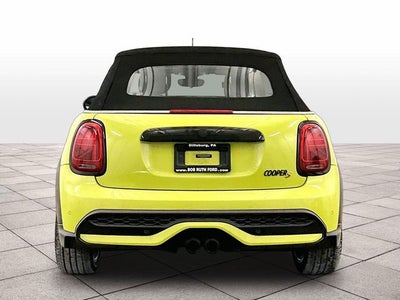 2022 MINI Cooper S Iconic