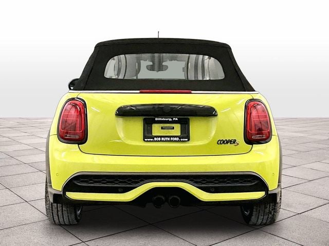 2022 MINI Cooper S Iconic
