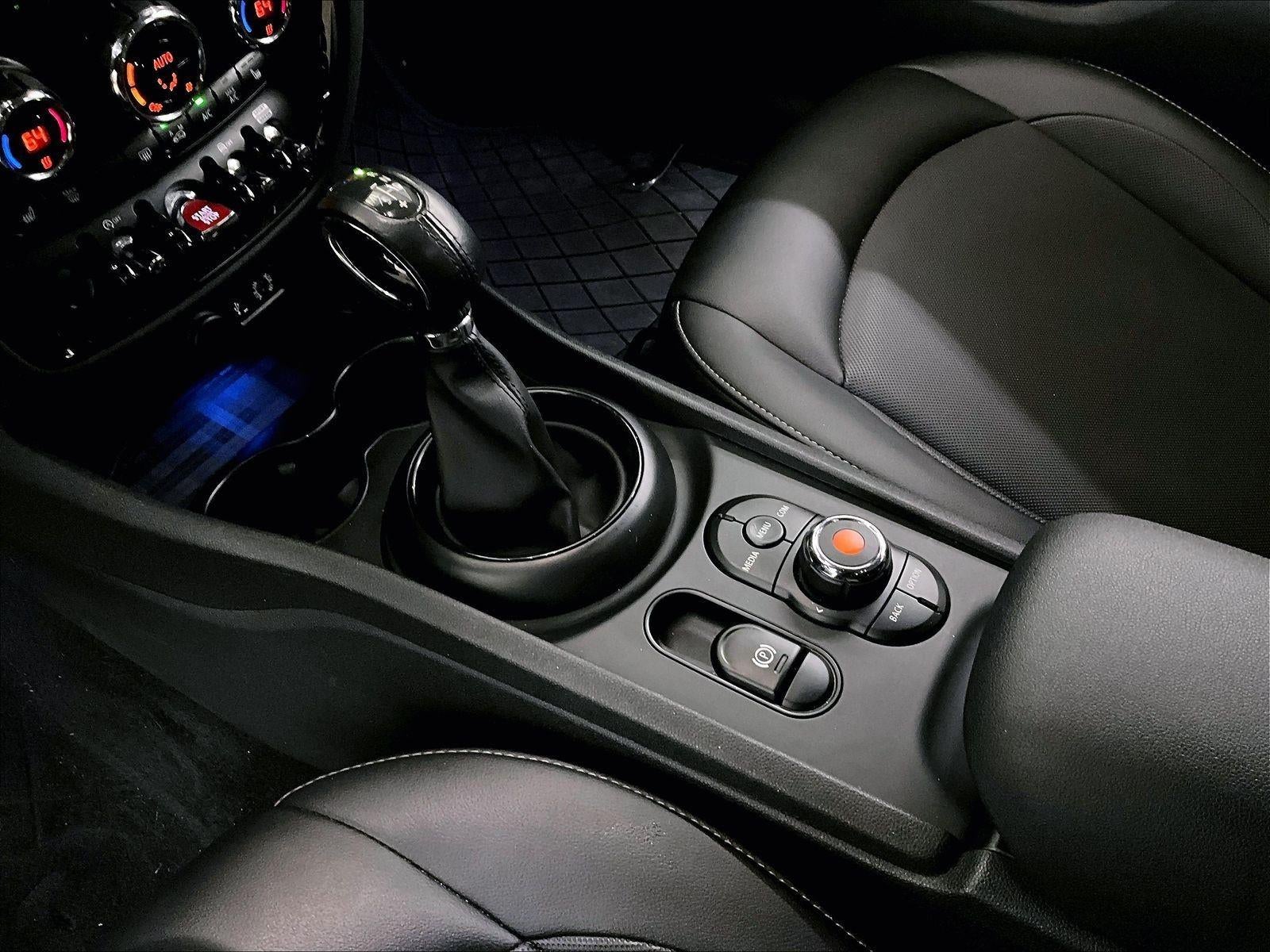 2018 MINI Clubman Cooper