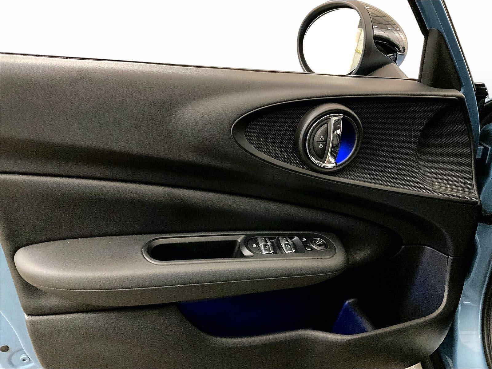 2018 MINI Clubman Cooper