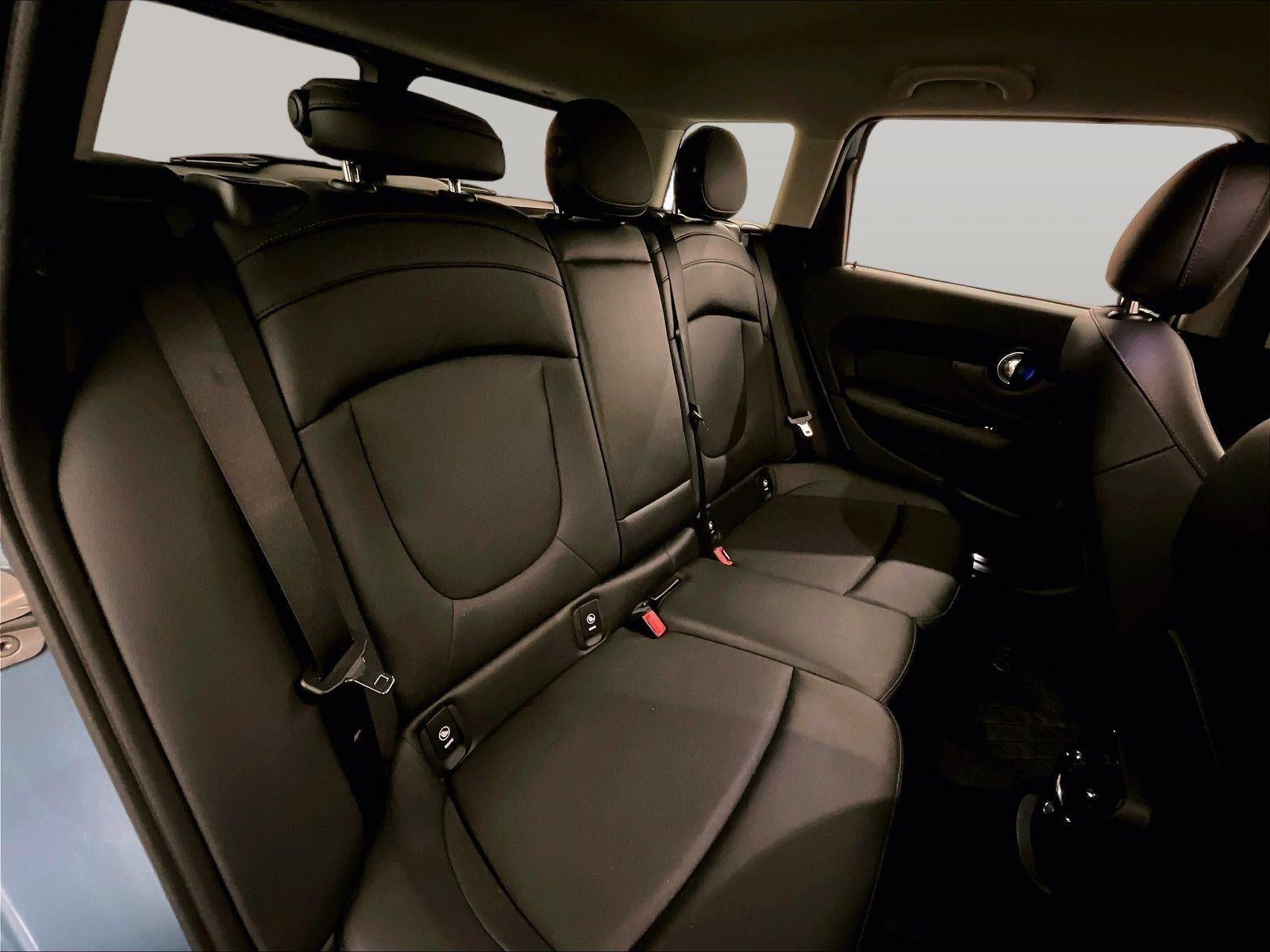 2018 MINI Clubman Cooper