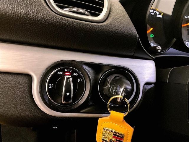 2022 Porsche 718 Cayman GT4