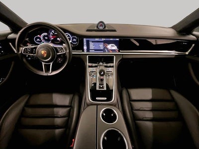 2019 Porsche Panamera GTS