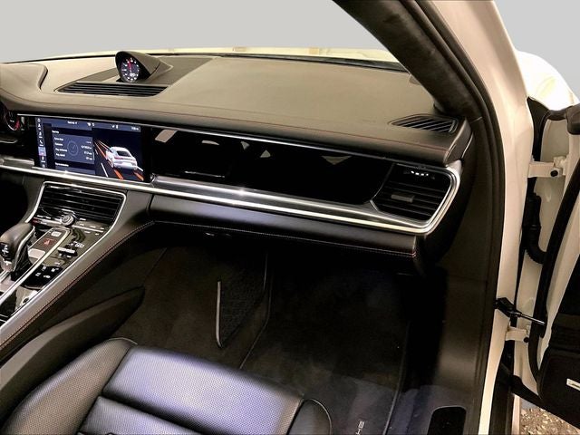 2019 Porsche Panamera GTS