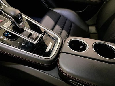 2019 Porsche Panamera GTS