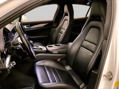 2019 Porsche Panamera GTS