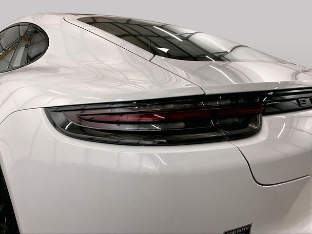 2019 Porsche Panamera GTS