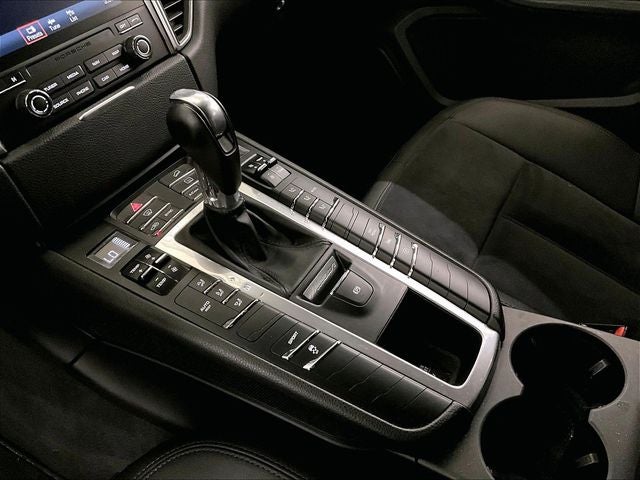 2017 Porsche Macan Base