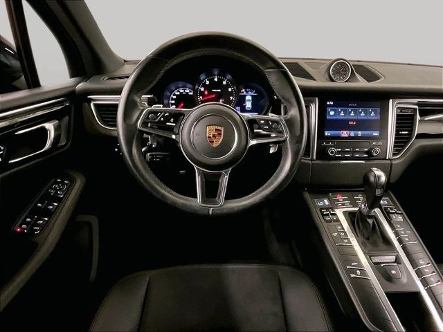 2017 Porsche Macan Base