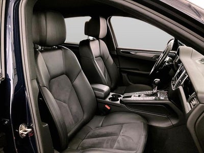 2017 Porsche Macan Base