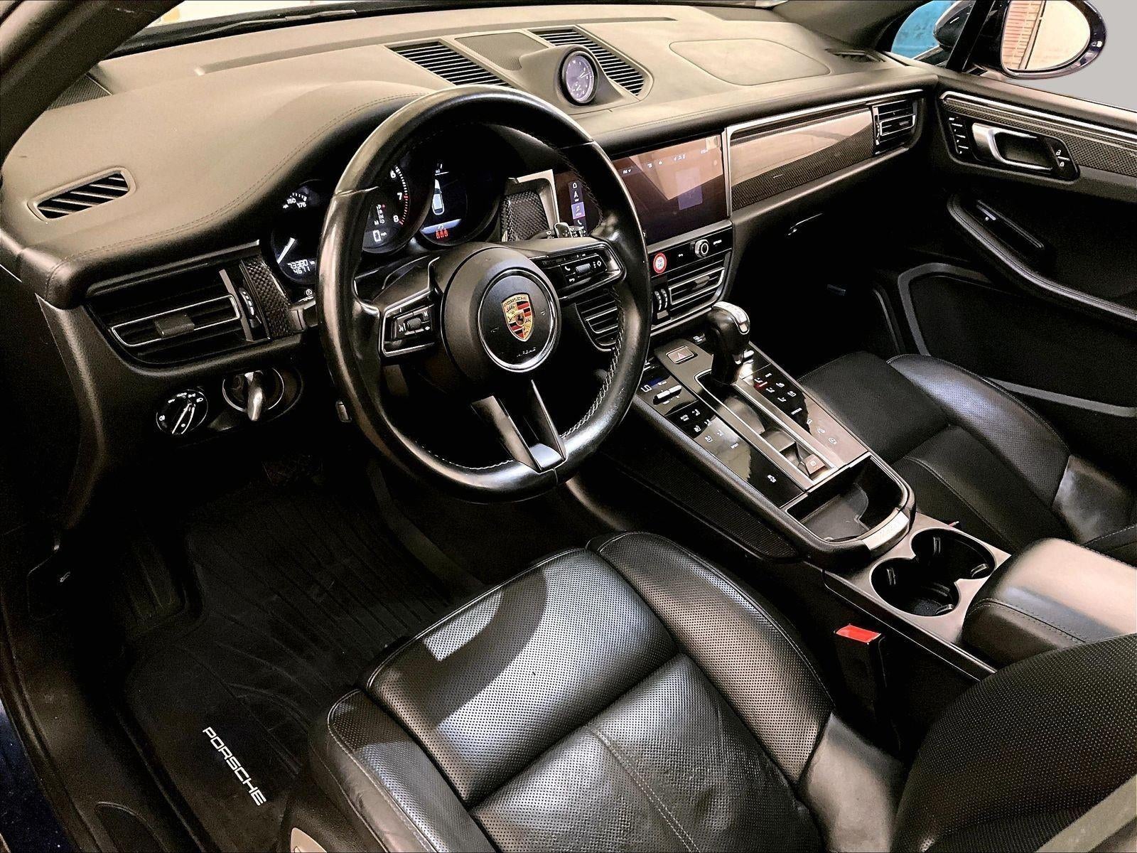 2023 Porsche Macan T