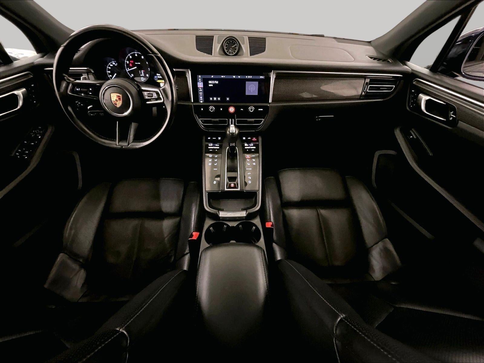 2023 Porsche Macan T