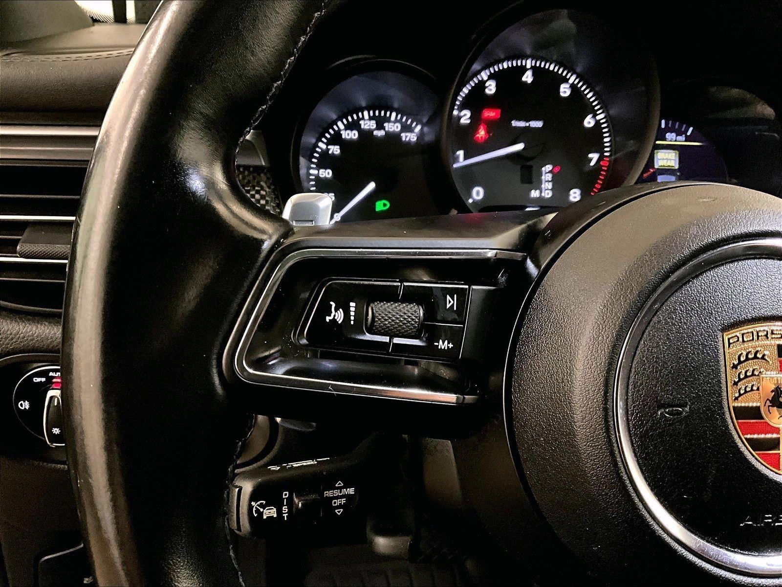 2023 Porsche Macan T