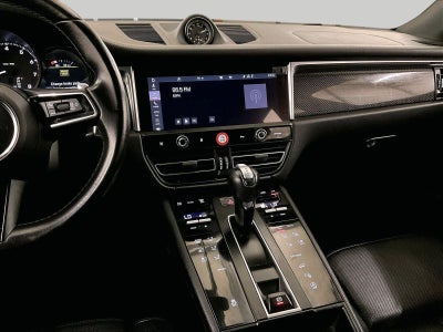 2023 Porsche Macan T