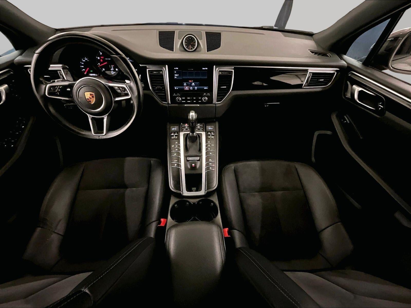 2018 Porsche Macan Base