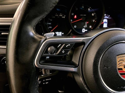 2018 Porsche Macan Base