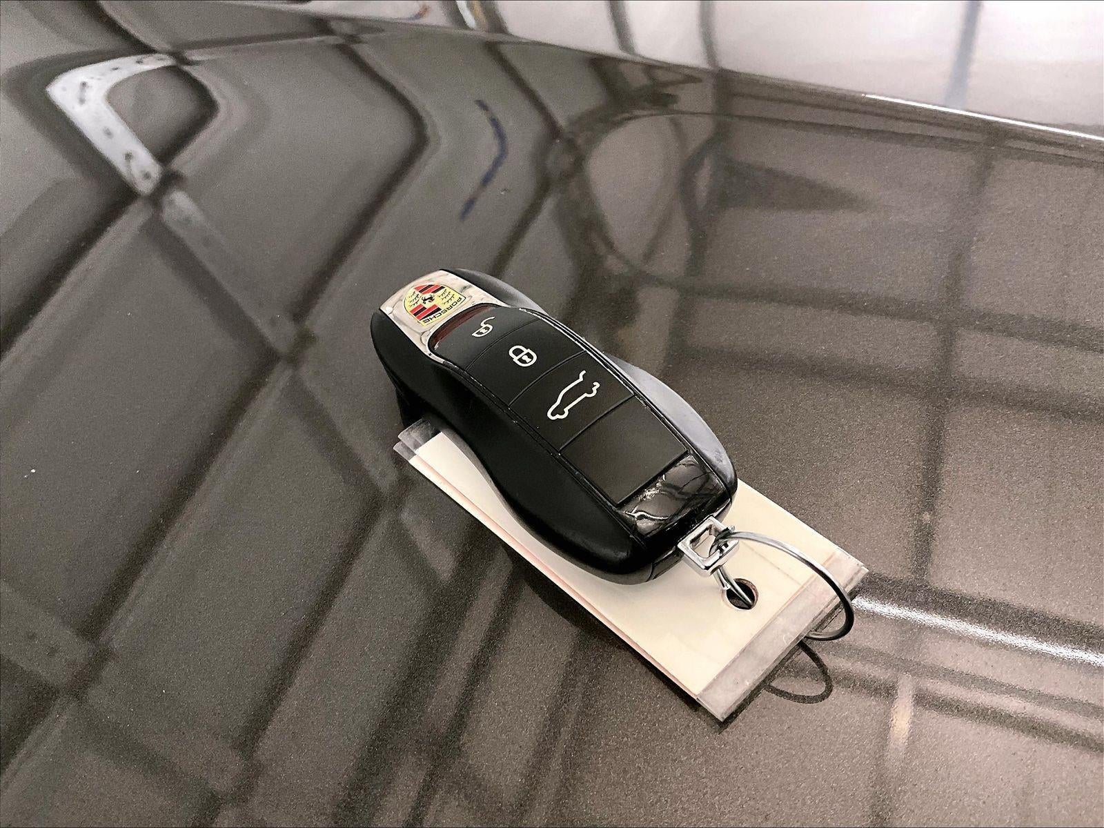 2018 Porsche Macan Base