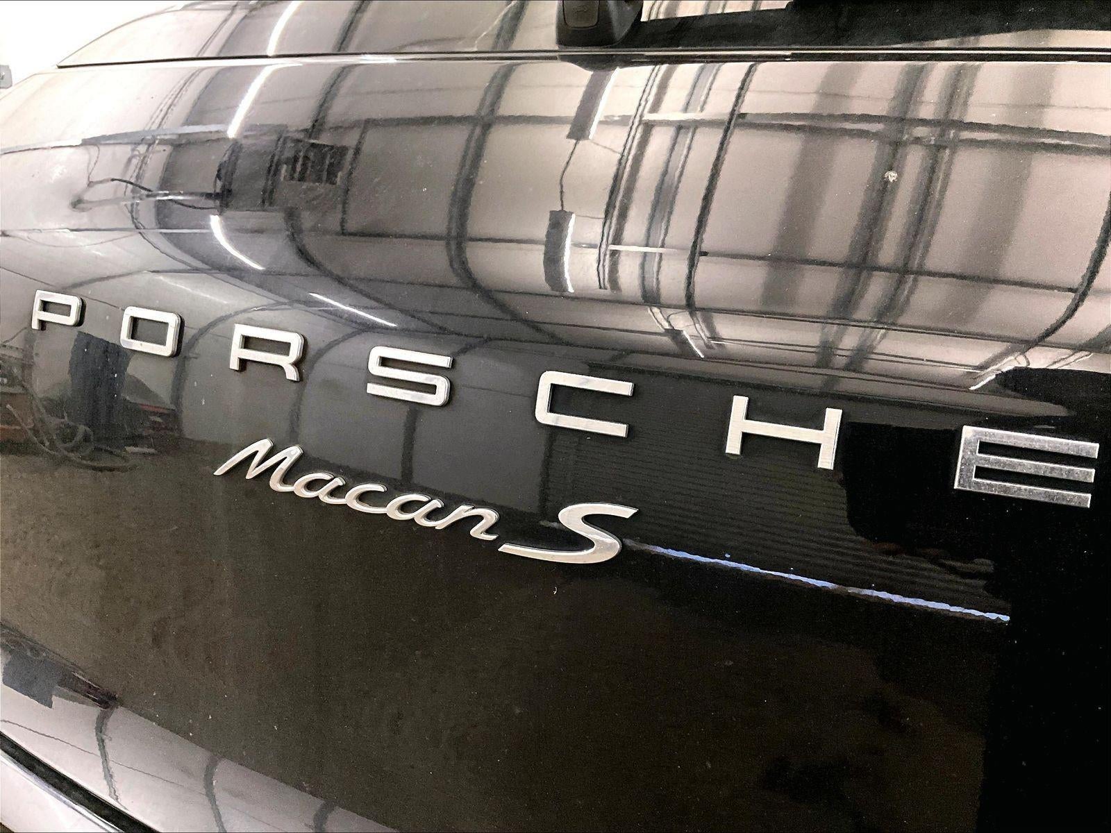 2017 Porsche Macan S