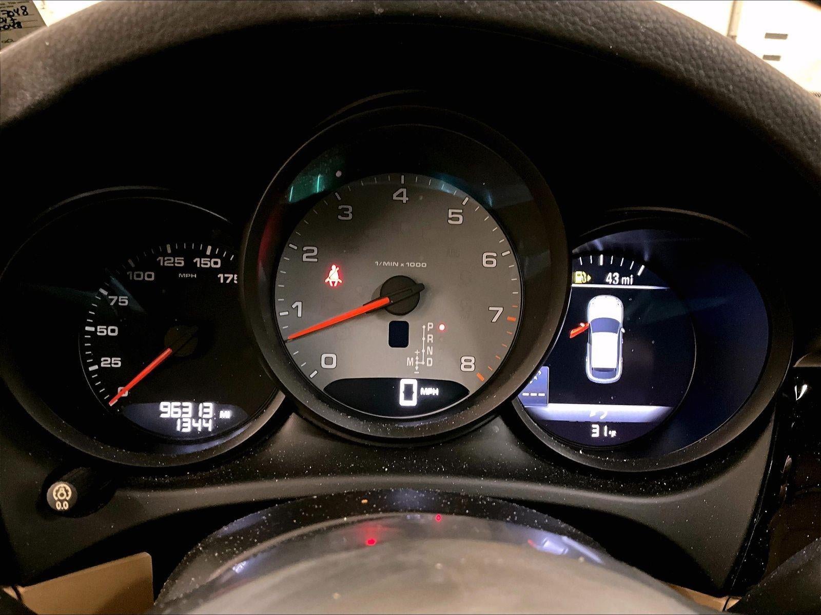 2017 Porsche Macan S