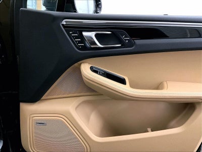 2017 Porsche Macan S