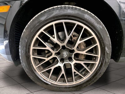 2017 Porsche Macan S