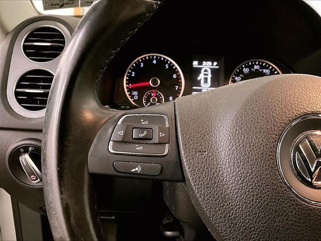 2015 Volkswagen Tiguan S 4Motion