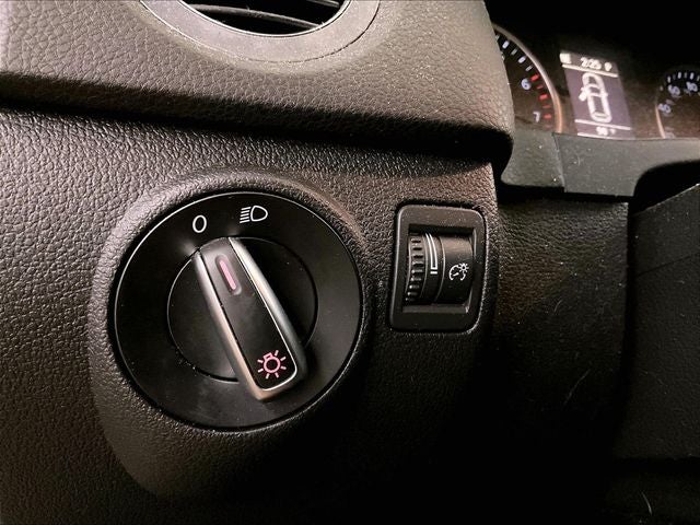 2015 Volkswagen Tiguan S 4Motion