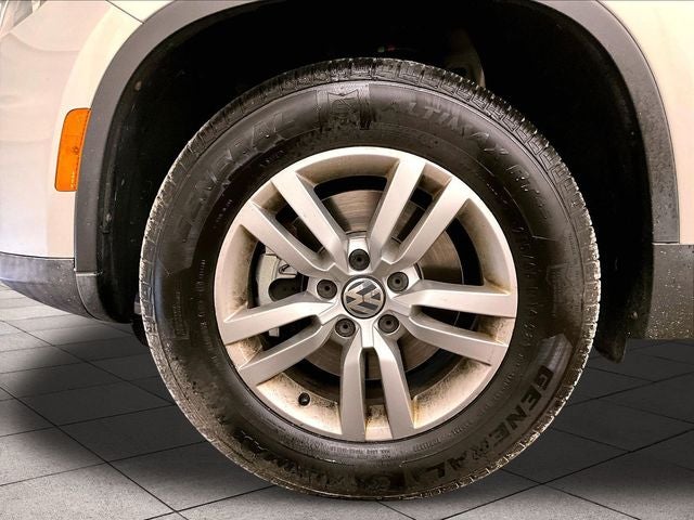 2015 Volkswagen Tiguan S 4Motion