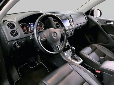 2016 Volkswagen Tiguan SE 4Motion