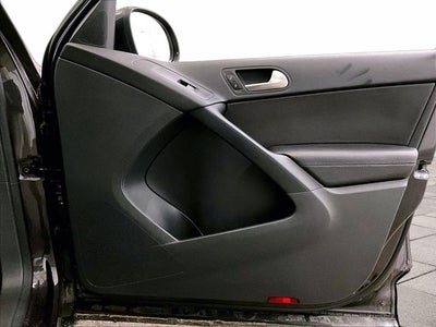 2016 Volkswagen Tiguan SE 4Motion