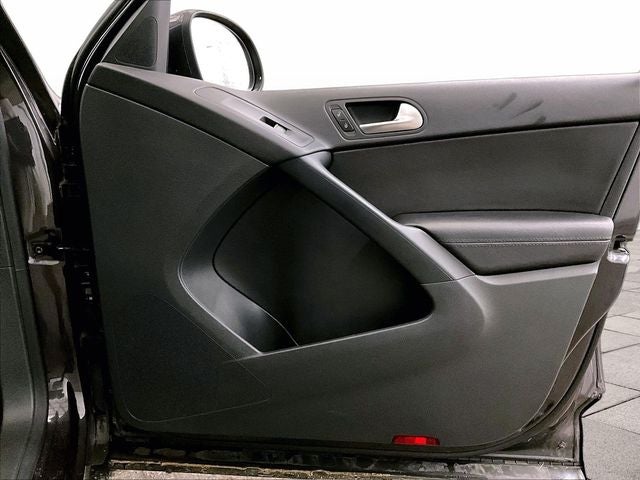 2016 Volkswagen Tiguan SE 4Motion