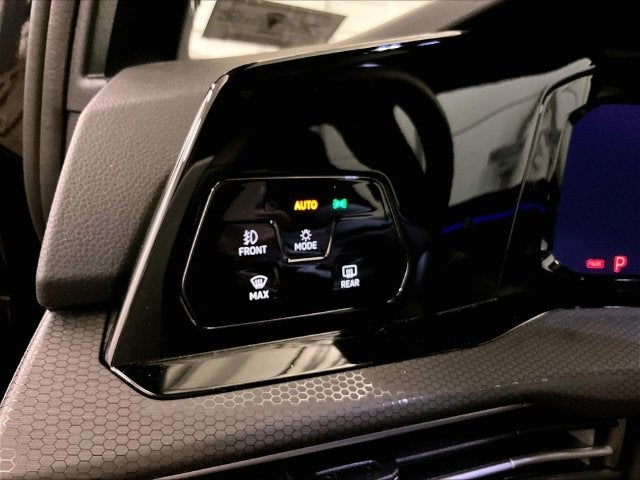 2024 Volkswagen Golf GTI 2.0T SE