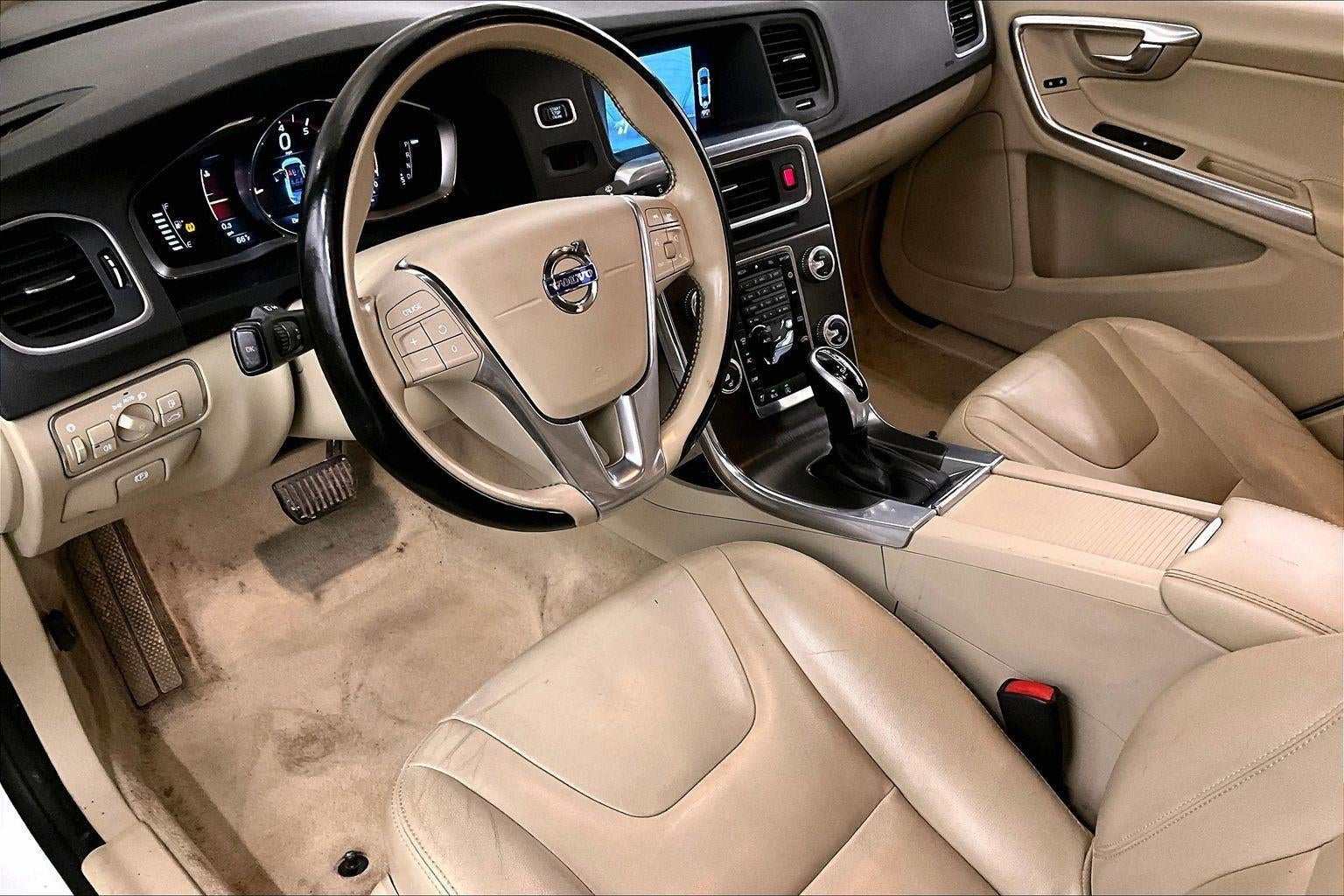 2016 Volvo S60 T5 Drive-E Premier