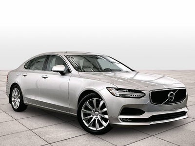 2017 Volvo S90 T6 Momentum