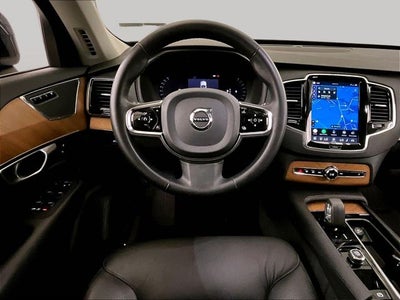 2024 Volvo XC90 B6 Plus Bright Theme