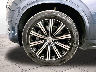 2024 Volvo XC90 B6 Plus Bright Theme