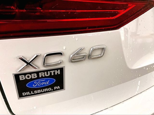 2022 Volvo XC60 B6 Inscription