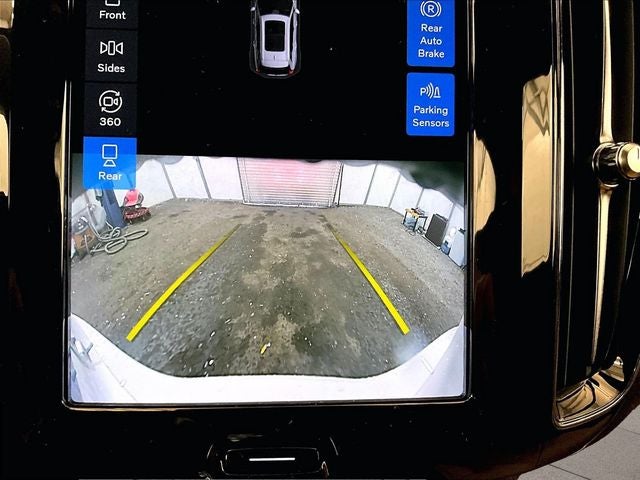 2022 Volvo XC60 B6 Inscription