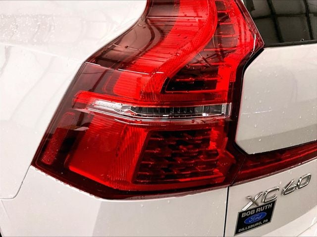 2022 Volvo XC60 B6 Inscription