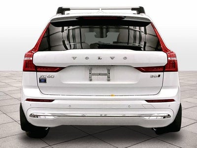 2022 Volvo XC60 B6 Inscription