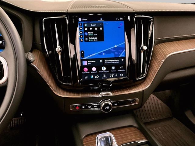 2022 Volvo XC60 B6 Inscription