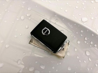 2022 Volvo XC60 B6 Inscription