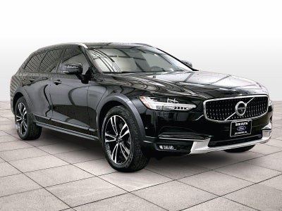 2018 Volvo V90 Cross Country T5