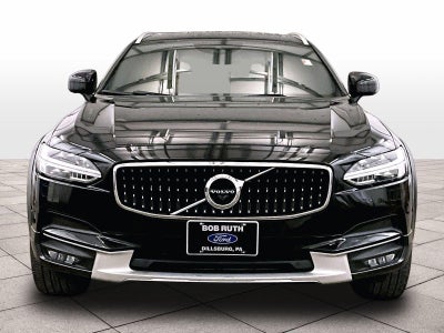2018 Volvo V90 Cross Country T5