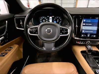 2018 Volvo V90 Cross Country T5